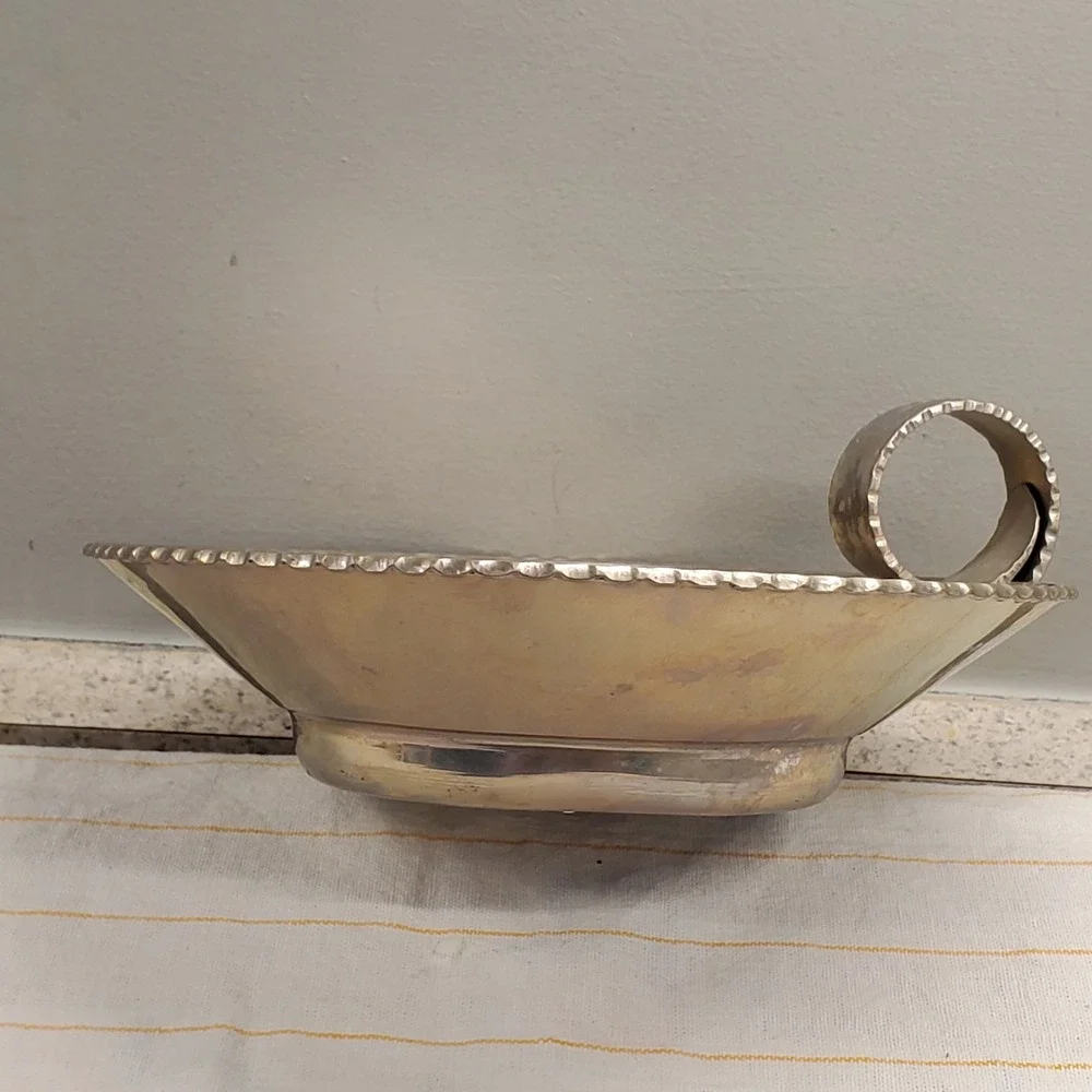 Buenilum handwrought aluminum